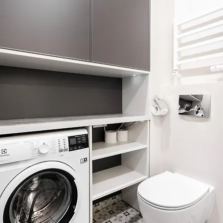 Happy Lux Apartment, Self Check, Parking, Tilto Str * Vilnius