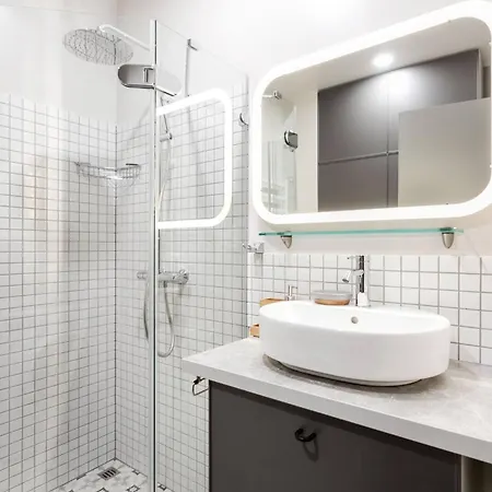 公寓 Happy Lux Apartment, Self Check, Parking, Tilto Str 维尔纽斯